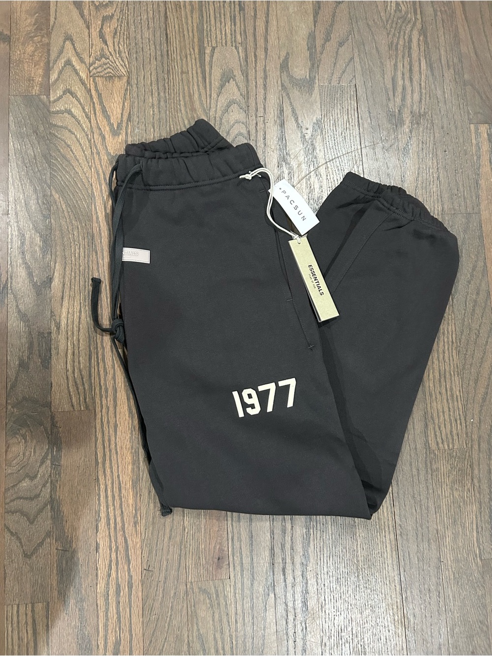 1977 Fear of God Essentials Sweatpants